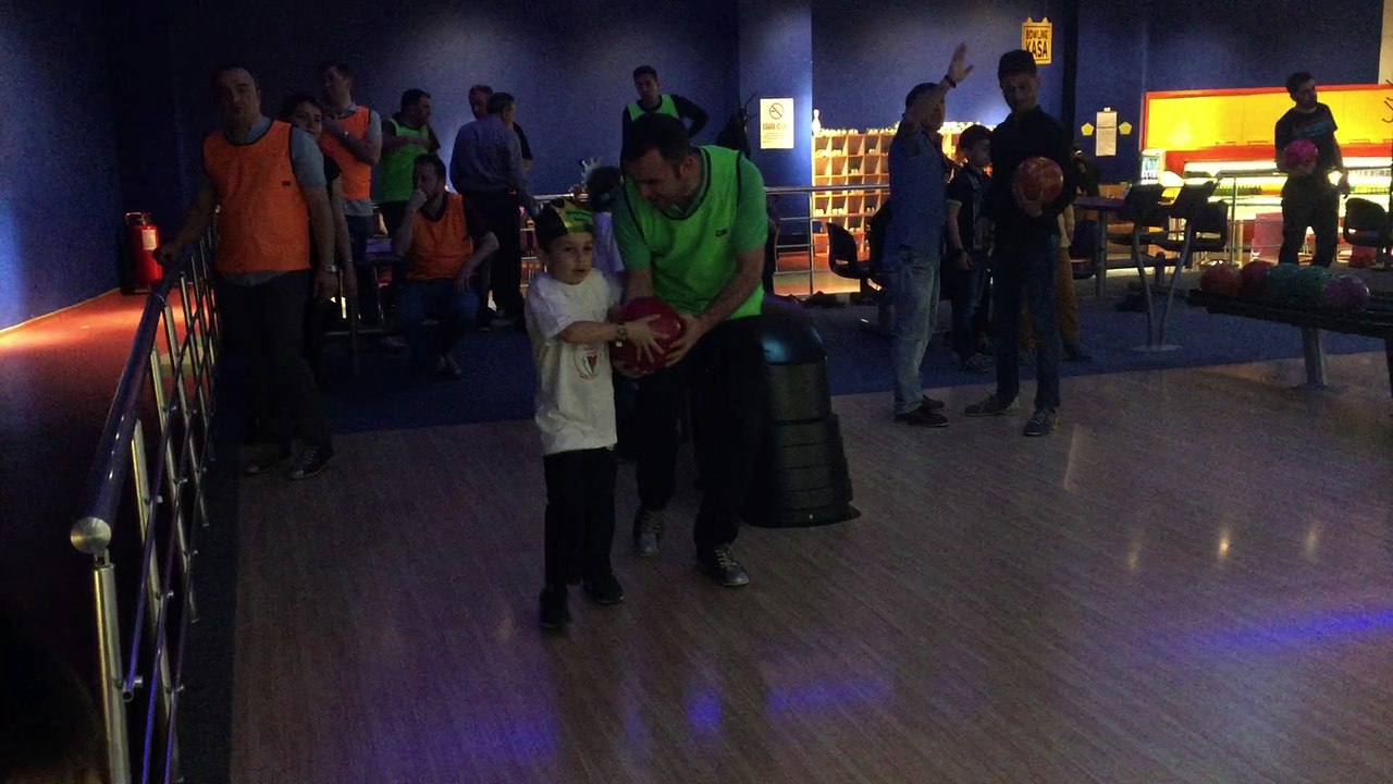 şampiyonum sensin / e-twinning iemtal uygulama sınıfı babaları 2. bowling turnuvası