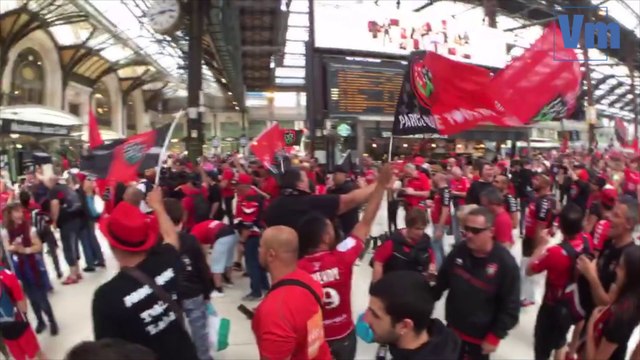 De Toulon à Paris, les chants des supporters Toulonnais vers le Stade de France