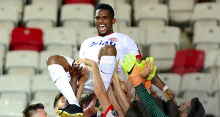 Samuel Eto'o, Antalyaspor Tarihinin En Golcü Oyuncusu Oldu