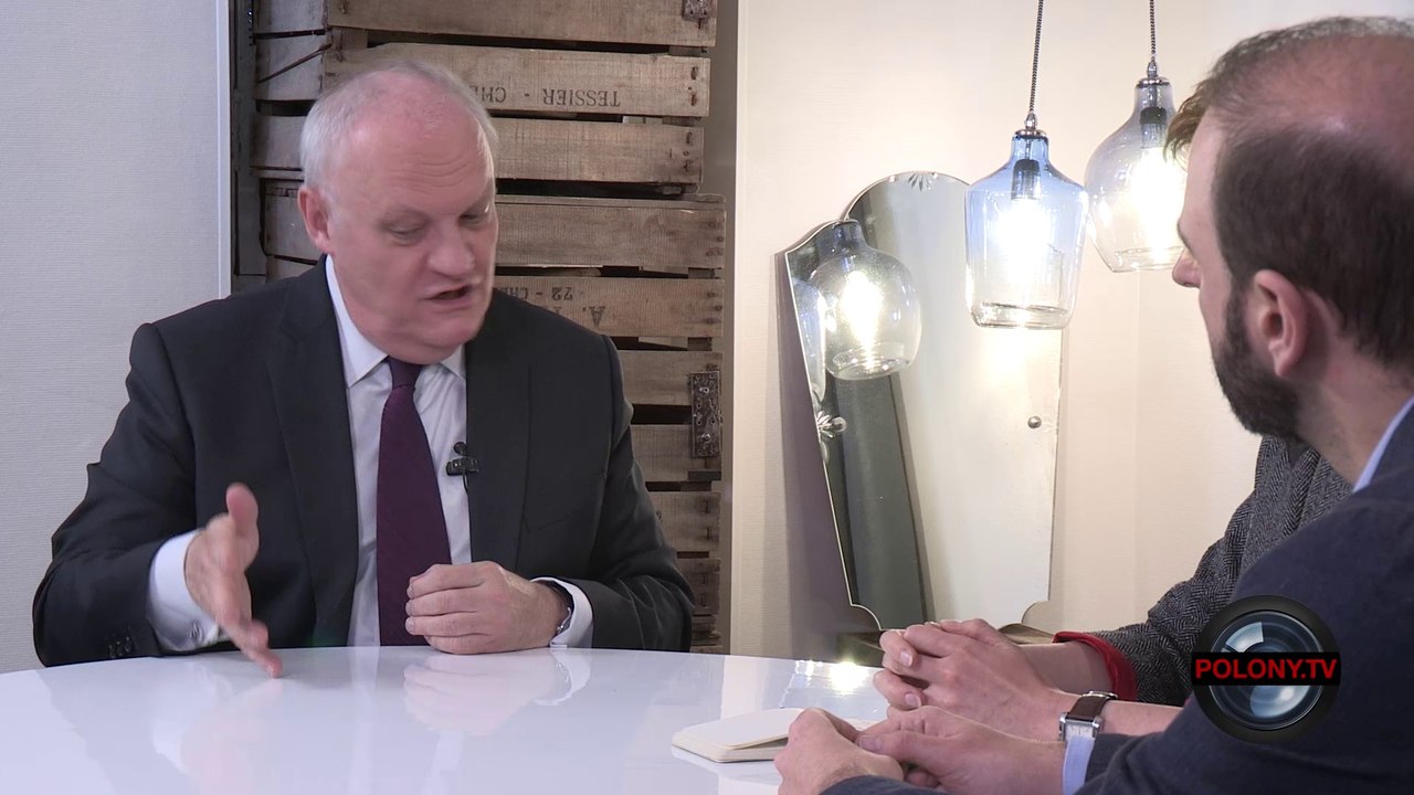 Interview de François Asselineau par Natacha polony (2/2)