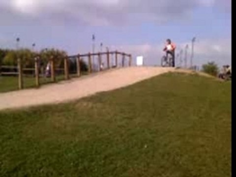 Vélo cross parc du Tremblay mdr !!!