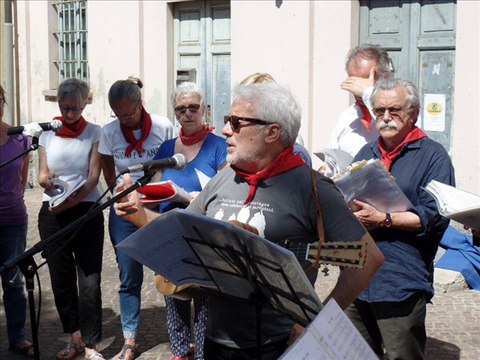 LA BRIGATA GARIBALDI (GRUPPO CORALE E MUSICALE “SUONI E L’ANPI”)