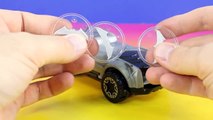 Hot Wheels Batman V Superman Armored Batmobile Demolition Derby Against Superman-47CG2pG7AsY