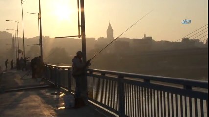 İstanbul Yoğun Sisle Güne Başladı