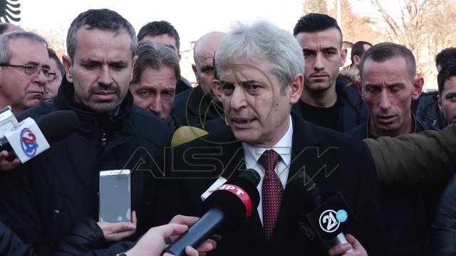 Ахмети најави дека конкретен одговор за понудата на СДСМ ќе има наскоро