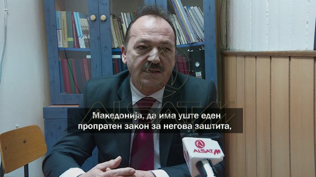 Албанскиот јазик треба да се штити со посебен закон