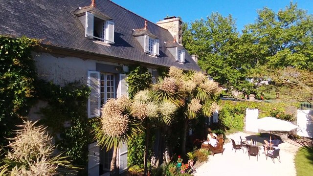 Etables-sur-mer et saint Quay Portrieux grande marée footage.