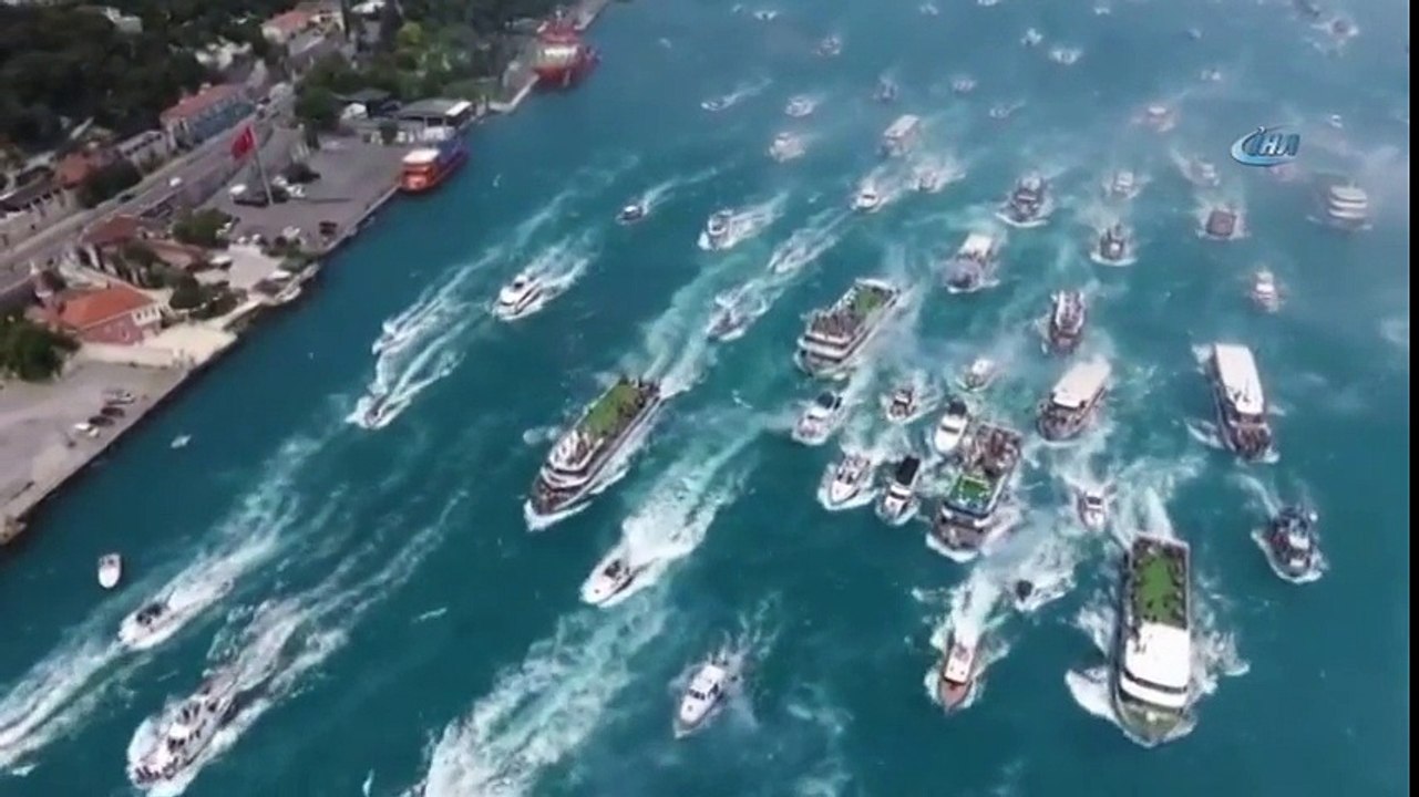 Beşiktaş Boğaz'da Şampiyonluk Kutluyor