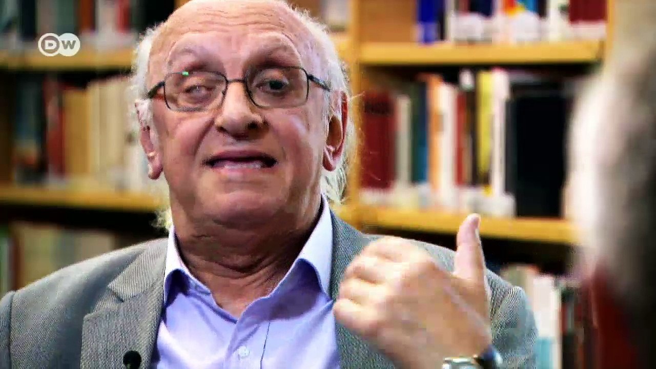 Interview - Petros Markaris: 'Die Griechen sind schuld' | Interview