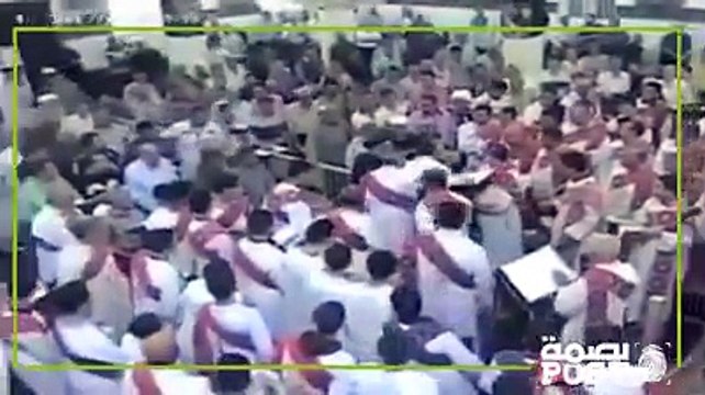 أسقف نجع حمادي وشماس بالكنيسة