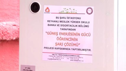 Oturdukları Yerden Telefonlarını Şarj Edecekler