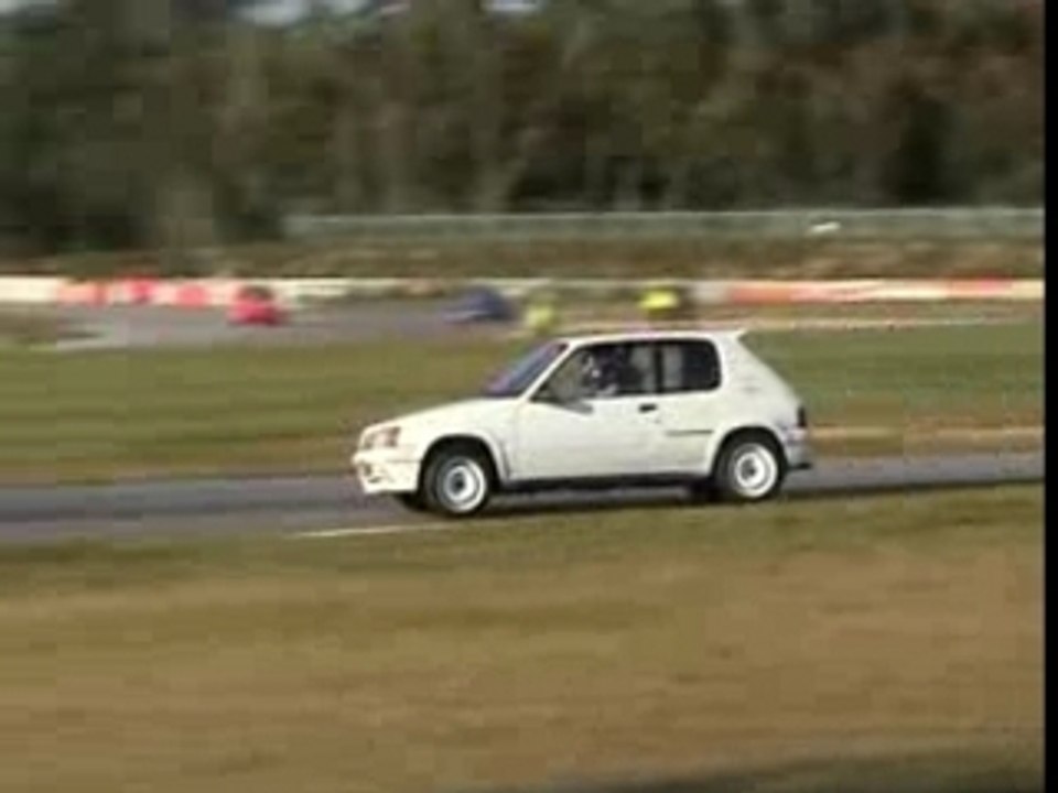205 Rallye Chenevières 7 octobre 2007