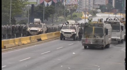 "La resistencia" y la Guardia, dos frentes de una generación en Venezuela