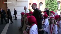Papa recibe en el Vaticano a niños afectados por sismos en Italia