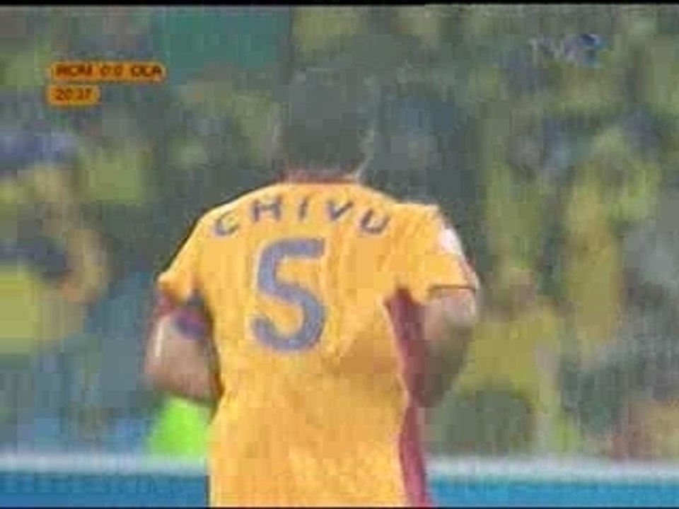 Chivu (Romania - Olanda 0-0)