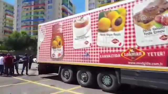 Koyun Derilerinin Altından Kaçak Sigara Ele Geçirildi