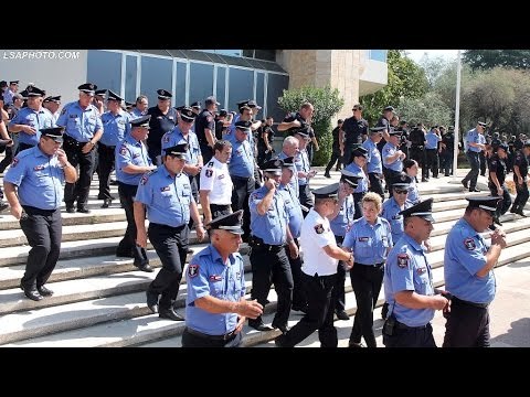 Report TV - Reforma në Drejtësi, Oficerët e policisë gjyqsore kundër ligjit