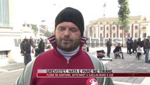 Grevistët, nata e parë në Tiranë - News, Lajme - Vizion Plus
