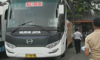 Dinas Perhubungan Memeriksa Kondisi Bus Jelang Mudik