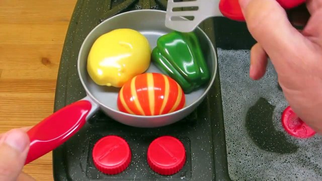 Stovetop Kitchen Faucet Plorking Water Sink and Stove Cooking