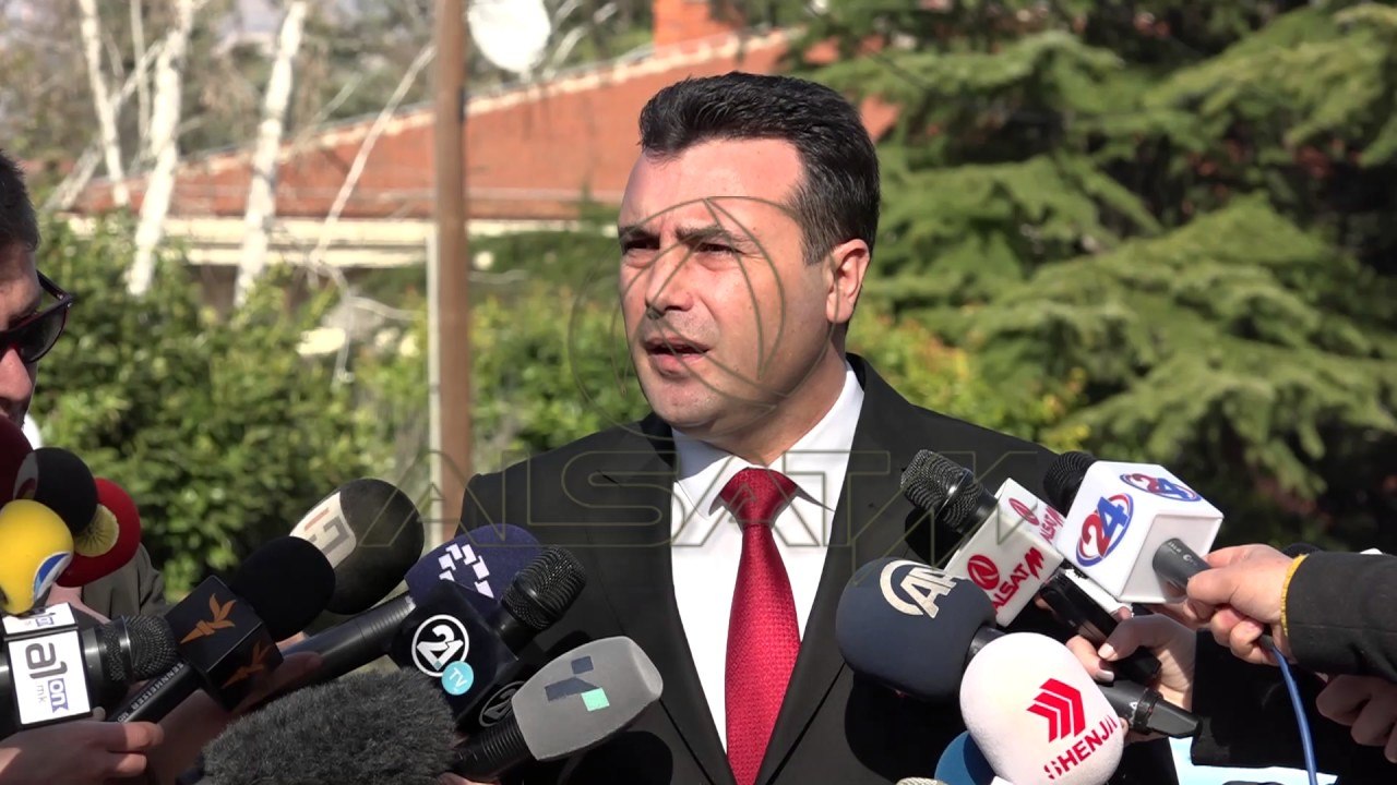 Zaevi i dorëzon firmat Ivanovit: Pres kalim të qetë të pushtetit