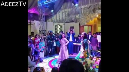 Minal khan heating up the dance floor at her sister's engagement