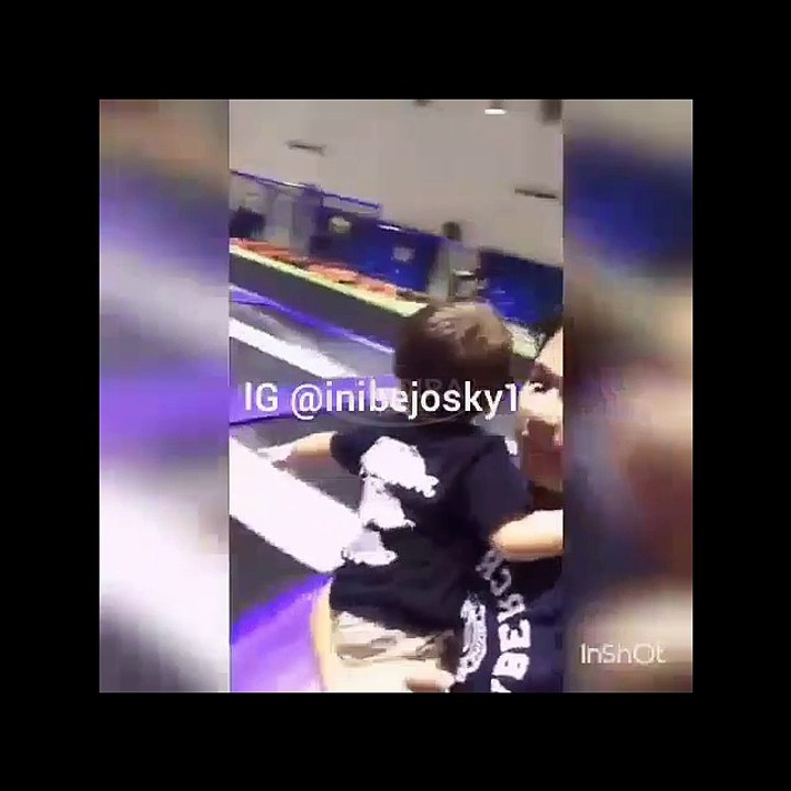 El Barack Alexander Maen Loncat Loncat Sama Uncle Erick Iskandar