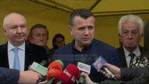 Balla: Basha e Berisha po mbajnë peng vetting-un - Top Channel Albania - News - Lajme
