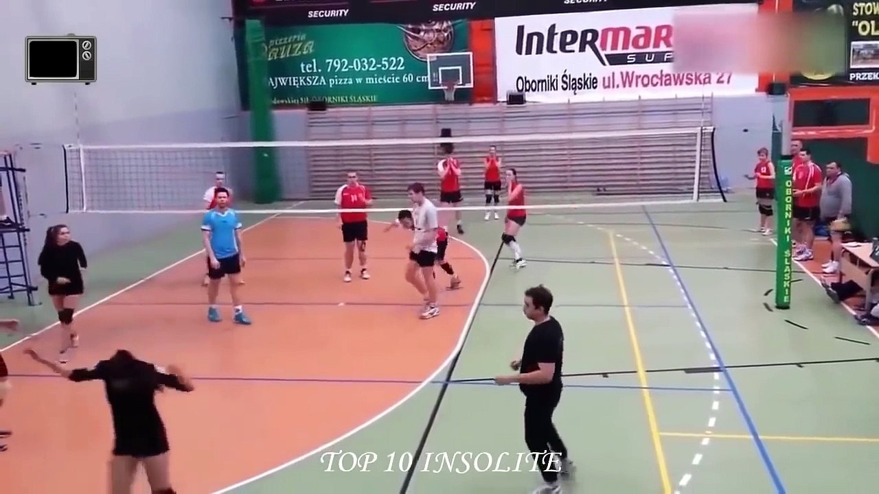 TOP 10 ACCIDENT de SPORT MÉGA DRÔLES qui vont vous faire ÉVANOUIR de RIRE ! INCROYABLE RIRE de OU (1)