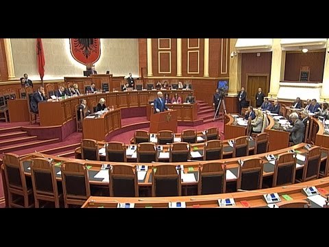 Report TV - Kuvendi, Rama: Vettingu, kyç për ekonominë,PD frika nga mëkatet