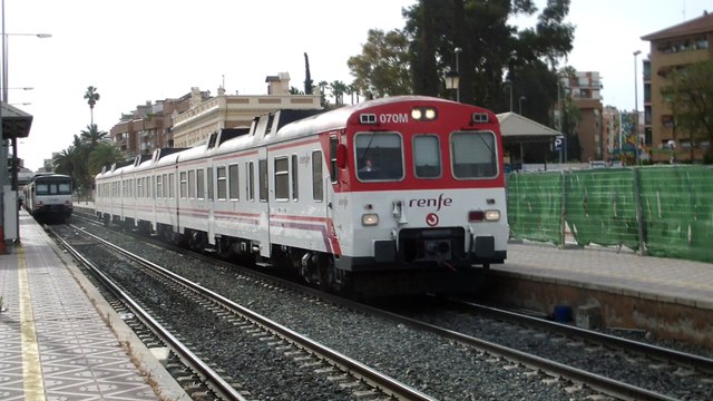 Renfe Cercanías Murcia-Alicante. #railfan #fotoferroviaria #videoferroviario #renfe