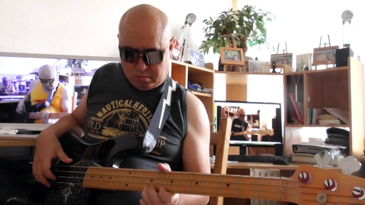 Herbie Hancock & Marcus Miller Hang up your hangups DVD m2 Basscover Bob Roha