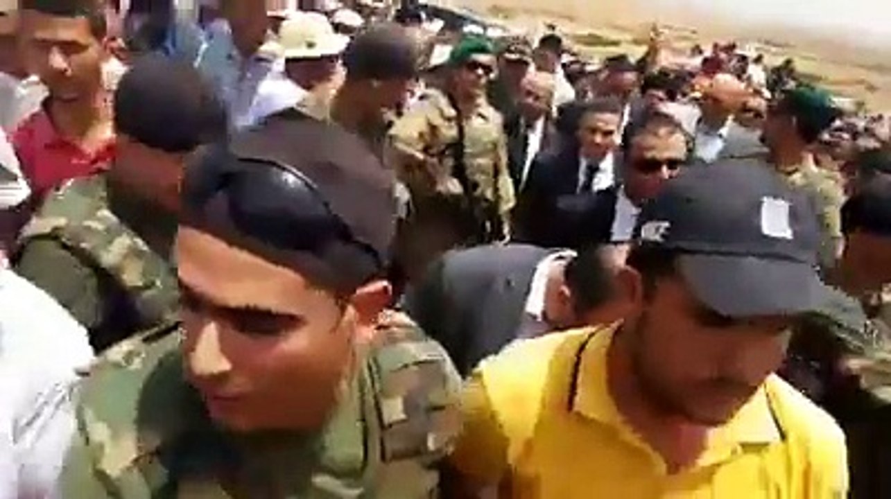 حالة احتقان كبيرة اهالي الشهيد يرفوضون تواجد الوفد الوزاري