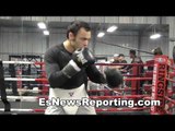 julio cesar chavez jr monster on mitts with robert garcia - EsNews