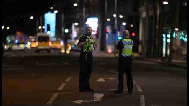 May anuncia duras medidas contra el terrorismo a cuatro días de los comicios