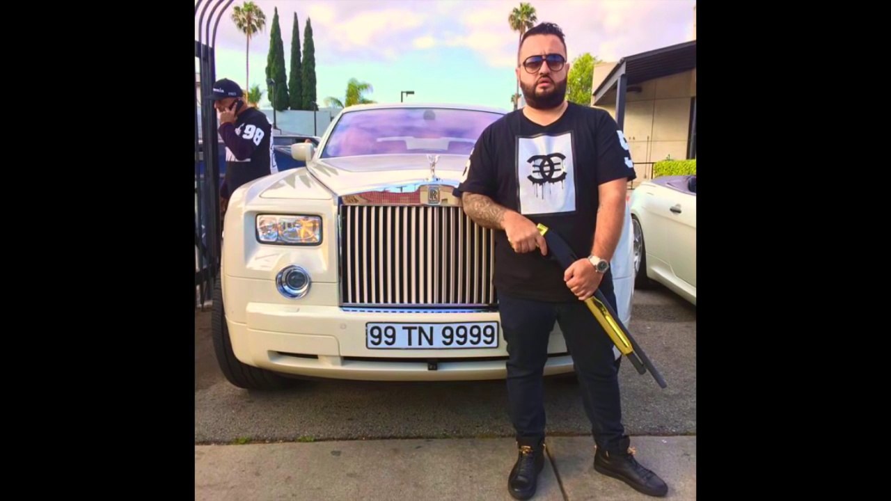 Super Sako "Mi Gna" - ft. Hayko