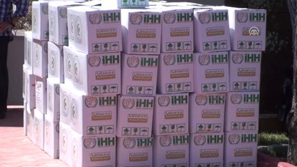 Türkiye'ye Sığınan Filistinli Ailelere Yardım