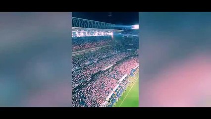 Gritos de la afición en de la Aficion del Real Madrid en Cardiff "Piqué, c... saluda al campeón