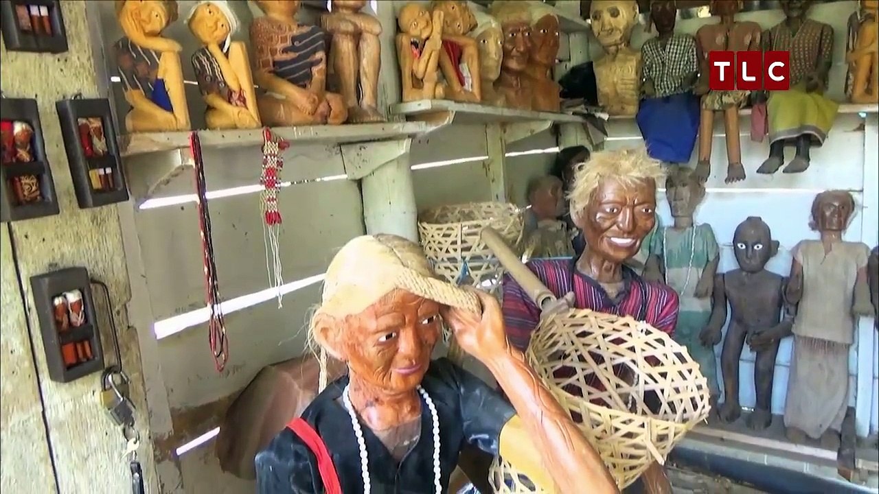 EP10 Dianas Vlog: Celebrate Death In Kete Kesu | WONDERNESIA