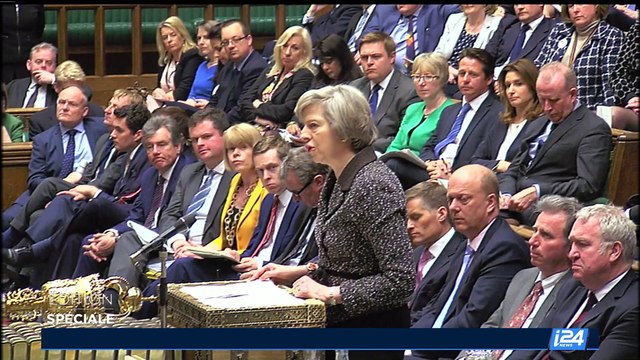 Royaume-Uni: Theresa May est en première ligne pour les legislatives après l'attentat