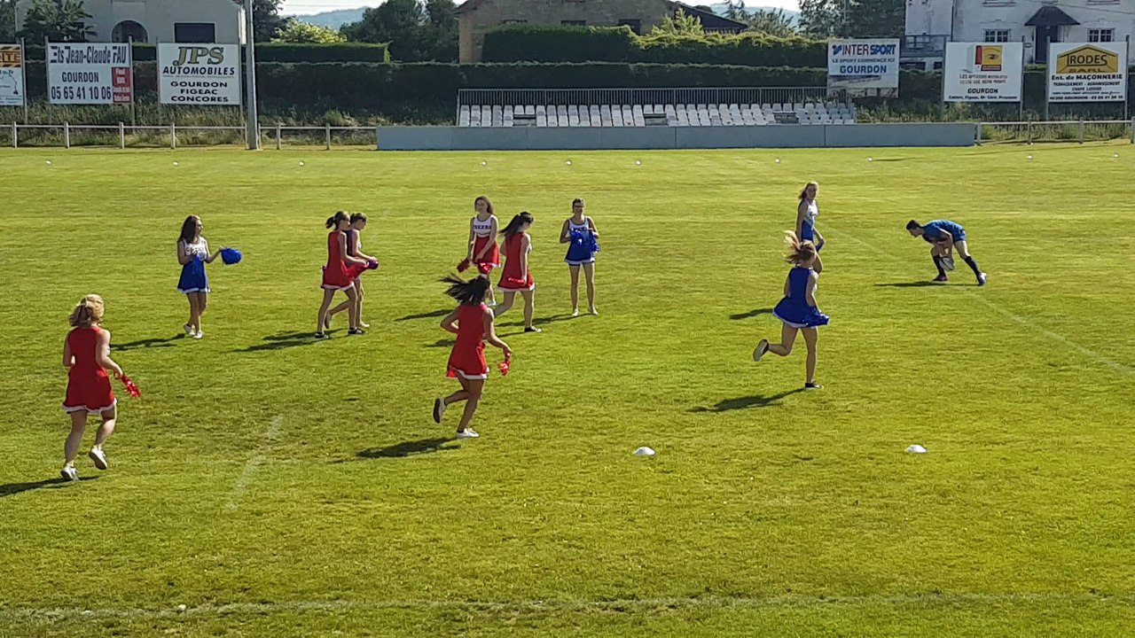 cheers 2017 Lycée Léo Ferré Journée Lycée