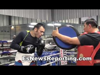 Julio Cesar Chavez Jr Explosive Mitt Workout - EsNews Boxing