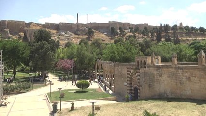 Şanlıurfa'da Sıcak Hava Etkili Oluyor