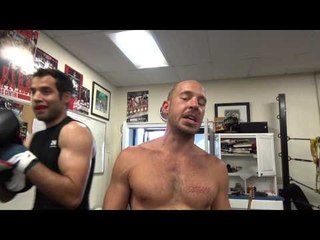 Trainer Wants Bradley vs Khan Next - EsNews Boxing