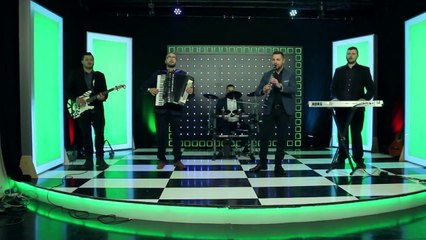 Exotic band -  Nade, Nade    (LIVE)