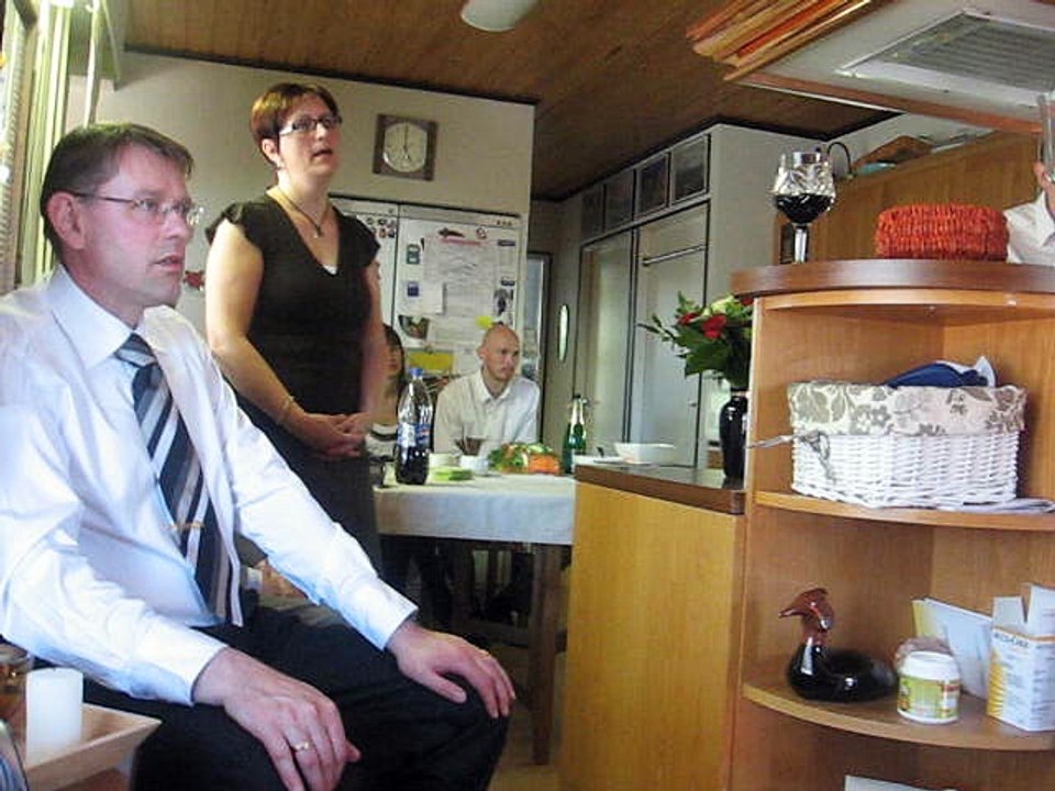 Laulua juhlissa 2009