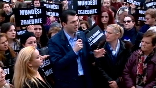 Report TV - Dita Ndërkombëtare e Gruas, Basha: Punësim dinjitoz dhe barazi gjinore