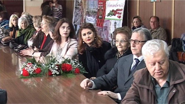 Nderohen këngëtaret gjakovare të viteve të 60-ta, 70-ta dhe 80-ta - Lajme