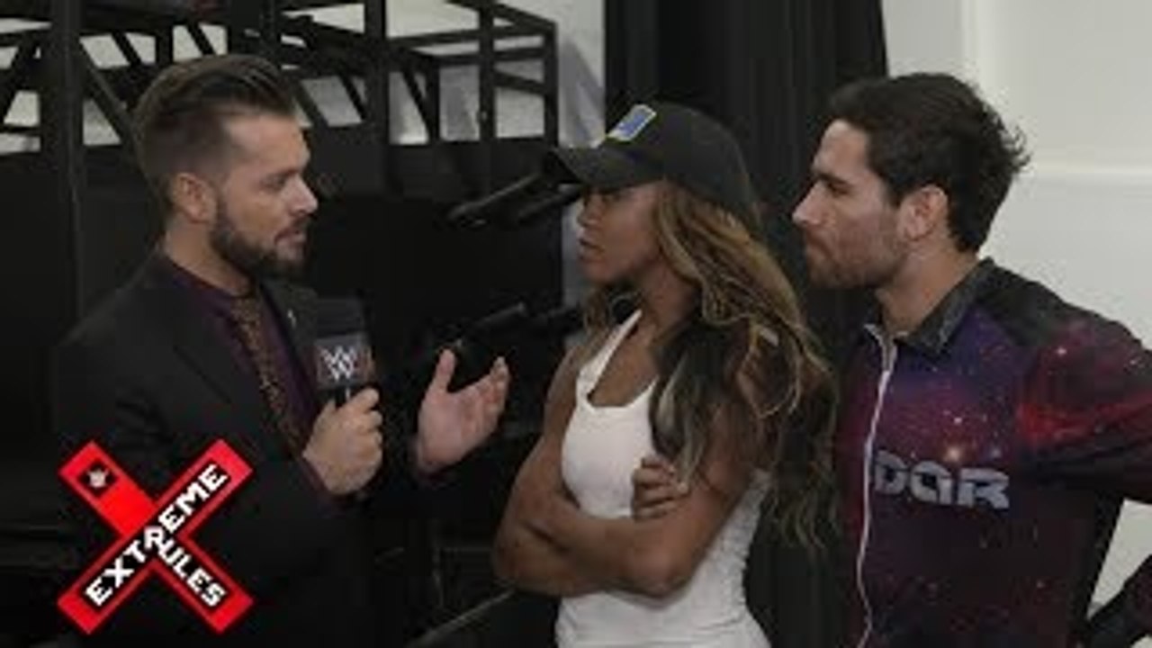 Check out the classy Alicia Fox and Noam Dar: Exclusive, June 4, 2017