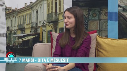 "Ditë e Re"' - 7 marsi, dita e mësuesit